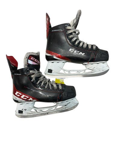 Used CCM JETSPEED FT475 Intermediate Hockey Skate Intermediate 5.0 11835-S000202674