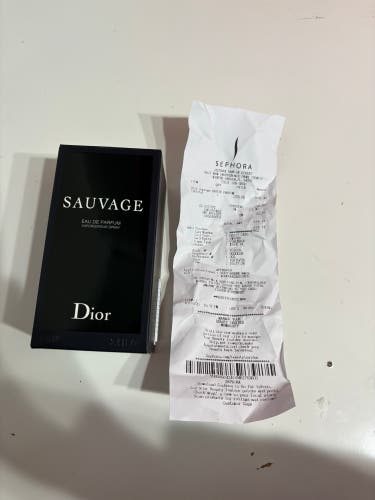 Dior Sauvage Eau de Toilette(WITH RECIPT) free returns