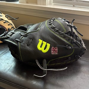 2025 Wilson A2000 1734 RH Catcher's Baseball Glove 34" (New)