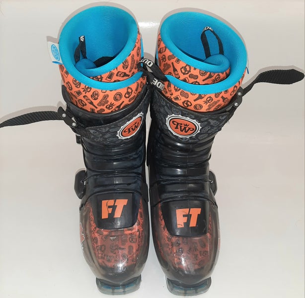 27.5 Men's Full Tilt Tom Wallisch Pro LTD Ski Boots (Used)