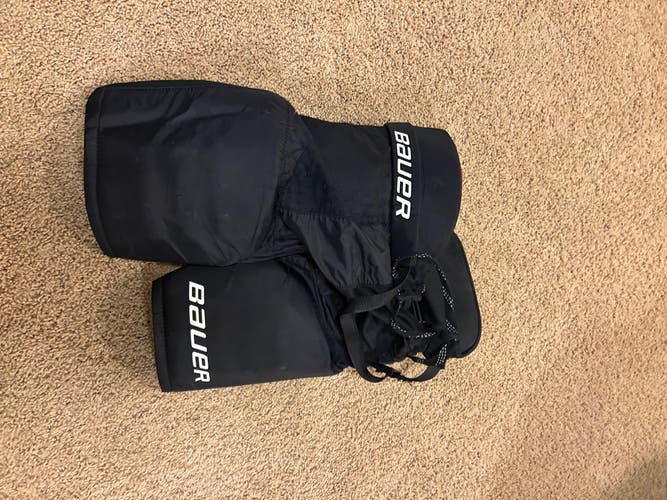 Junior Large Bauer Nsx Hockey Pants (Used)