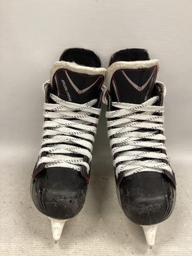 Used Bauer VAPOR X200 Senior Hockey Skate Senior 5 11851-S000041941