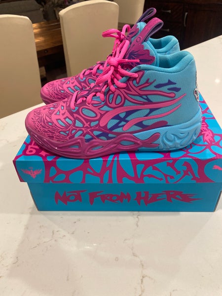 Boys 4Y (Big Kids / Youth) Puma MB.04 Shoes