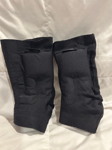 1Lifeonearth Ankle Pads - Used