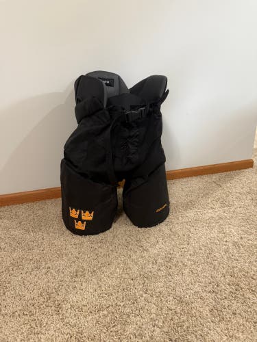 Men's Senior Medium Bauer Custom Pro Hockey Pants (Used)