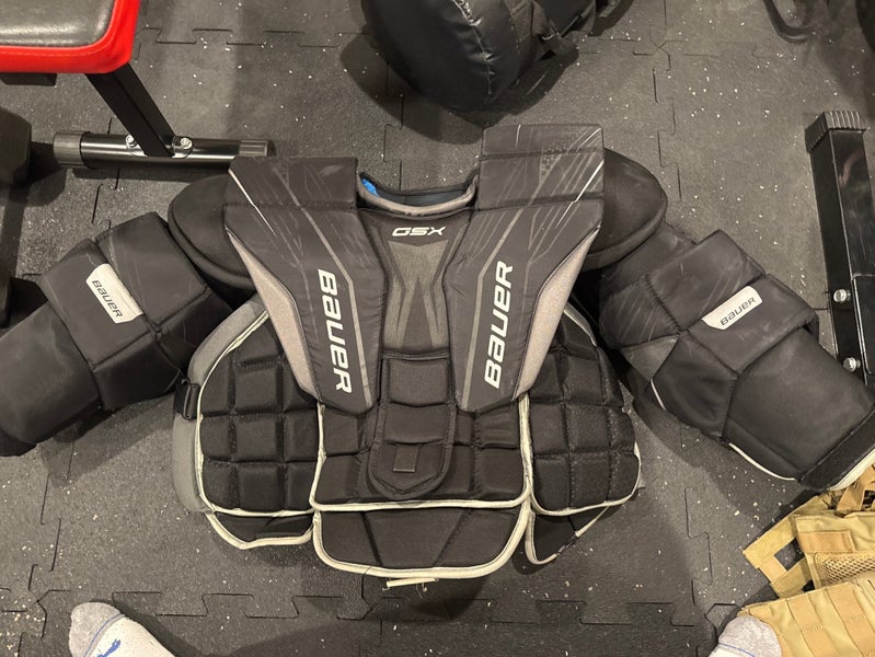 Senior Small Bauer GSX Goalie Chest Protector (Used)