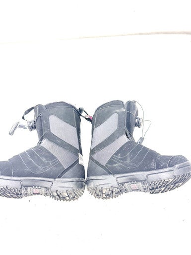 Used Salomon PEARL BOA WOMENS 7 Womens Snowboard Boots Black Senior 7.5 11860-S000302953