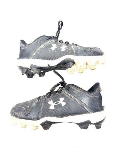 Used Under Armour LEADOFF BB/SB Cleats Black Junior 01.5 11860-S000302775