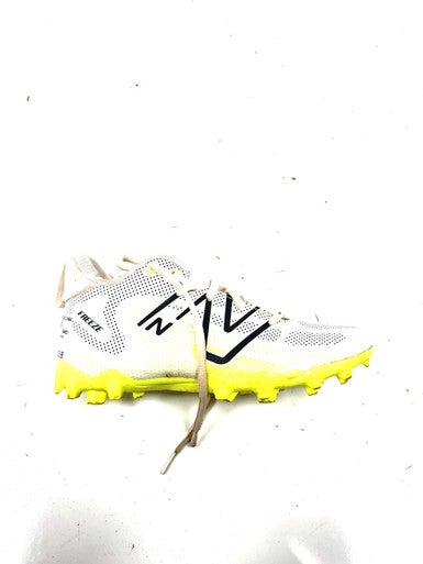 Used New Balance LAX Cleats Boys White Junior 03.5 11860-S000302821