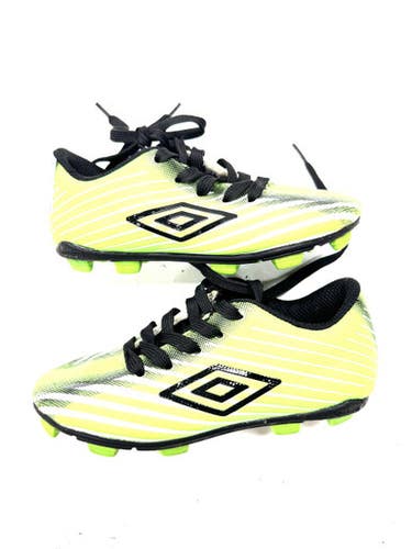 Used Umbro Soccer Cleats Green Youth 11.0 11860-S000302672