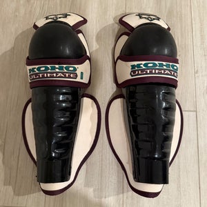 Hockey Player Shin Pads (KOHO)