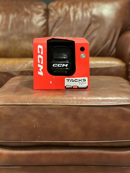Medium CCM Tacks 720 Helmet (New)