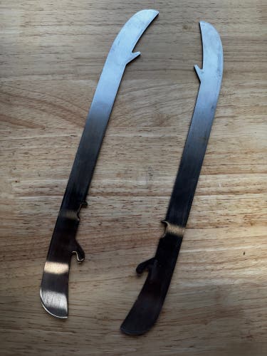 NHL Pro Stock Game Used Bauer LS3 306mm Skate Blades / Runners