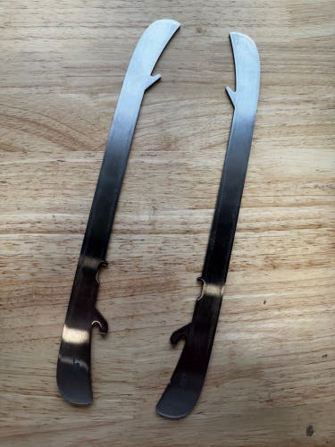 NHL Pro Stock Game Used Bauer LS3 306mm Skate Blades / Runners