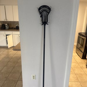 StringKing Mark 3v Head  With Warrior Evo QX2 D shaft Complete stick