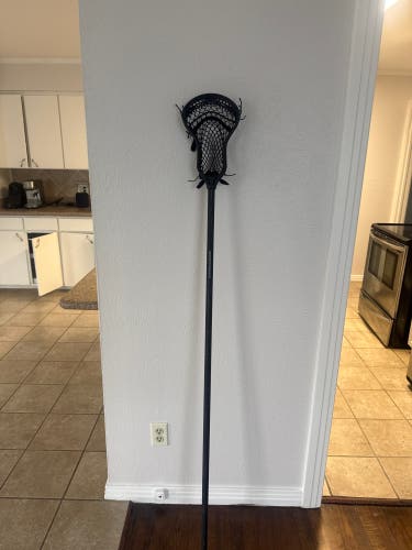 StringKing Mark 3v Head  With Warrior Evo QX2 D shaft Complete stick