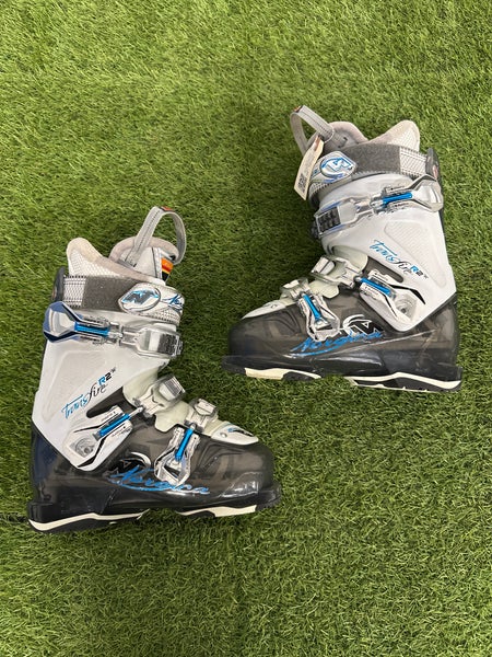 Women's Nordica Transfire R22W Ski Boots - Mondo 23.5 | 275mm (Used)