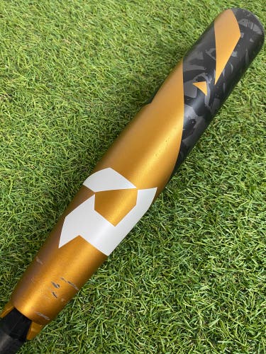 DeMarini Zoa (2 5/8") USSSA Bat 2022 (-5)