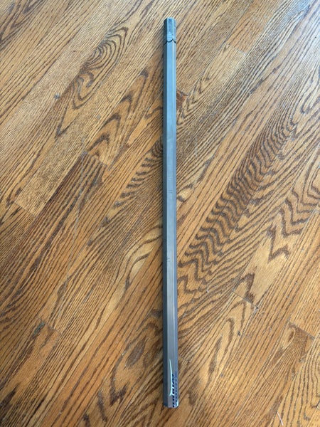 Retro Warrior Titan Classic Lacrosse Shaft
