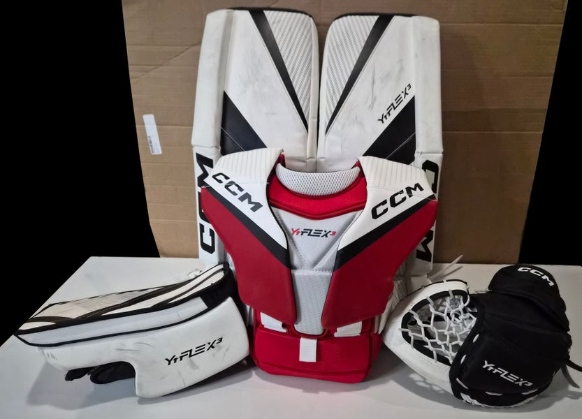 26" CCM YTFlex 3 Regular Goalie Full Set + Chest Protector (Used)