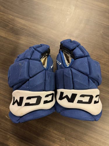 #13 BRENDAN FURRY Used CCM Gloves 14" Pro Stock (Set 2)