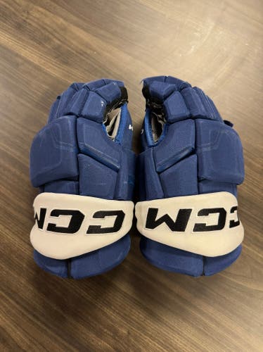 #20 COOPER FLINTON USED CCM HGQL Gloves 15" Pro Stock (Set 2)