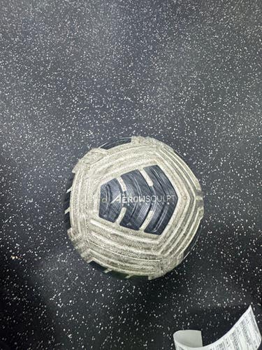 Used Nike AEROWSCULPT All Size Soccer Ball White 5 11849-S000034982