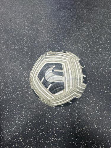 Used Nike AEROWSCULPT All Size Soccer Ball White 5 11849-S000034979