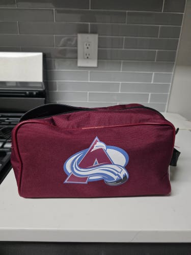Colorado Avalanche Toiletry Tape Bag Pro Stock