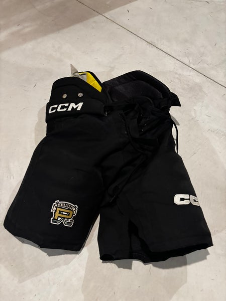 Senior Small CCM HPTK Portland Winterhawks pants