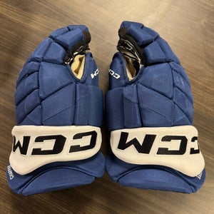#21 MITCHELL CHAFFEE Used CCM Gloves 14" Pro Stock (Set 1)