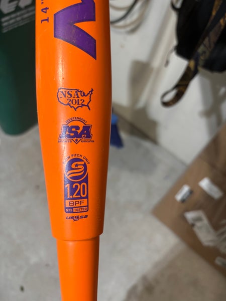 Miken Freak Composite Bat 28 oz 34" (Used)