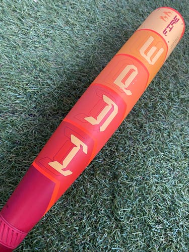 2025 Easton Hype Fire Composite Bat USSSA Certified (-10) Composite 20 oz 30" (Used)