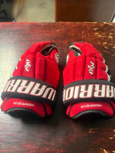 Devils Henrique Warrior AX1 Pro Gloves 14" Pro Stock (Used)