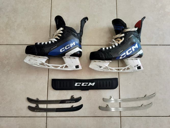 CCM JetSpeed XTRA SE Hockey Skates Regular Width 8 (Used)