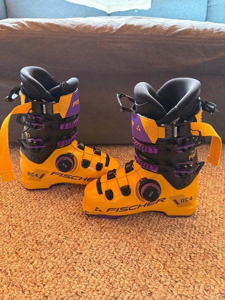 Fischer RC4 Pro 130 BOA 25.5 with intuition liner