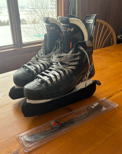 Pro Stock CCM AS-V Pro Hockey Skates Senior Size 10 Regular Width