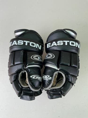 Black Easton Synergy 500 Gloves 13" (Used)