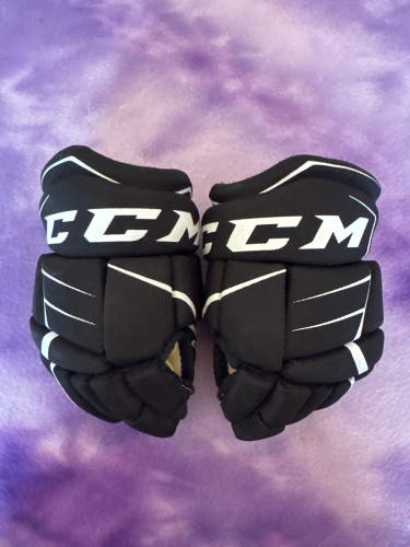 Black Youth CCM JetSpeed FT1 Gloves 8" (Used)