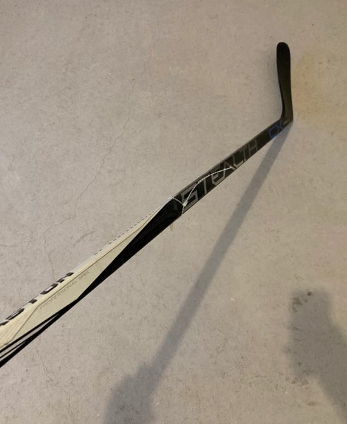 Easton Stealth CX Hyperlite Hockey Stick | Senior LH