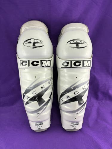 CCM Tacks 552 Shin Pads SR 14”