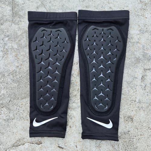 Nike Pro Strong Shivers L/XL