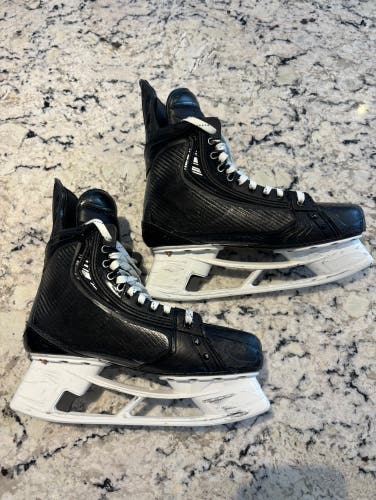 Pro Stock Bauer Vapor Hyperlite 2 Pro Skates Size 8.5 / 8.75 Fit 1 Ekman-Larsson