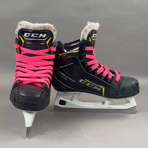 CCM Super Tacks 9380 Size 2.5 Hockey Goalie Skates