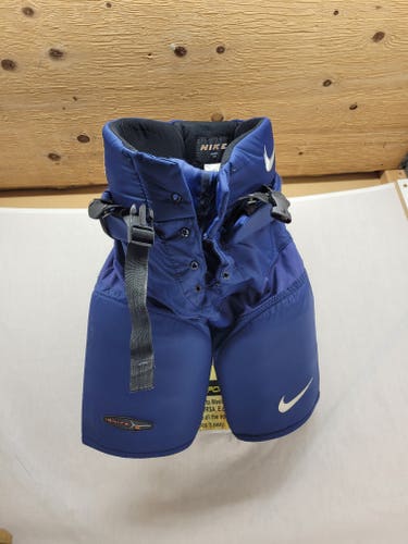 Men's Junior Large Nike Ignite 2 Hockey Pants (Used)