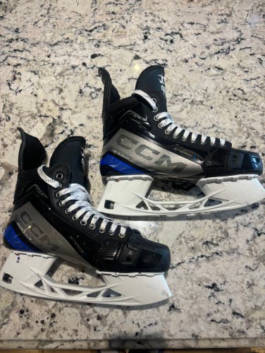 Pro Stock CCM Jetspeed FT6 Pro Player Skates Size 9.75 Regular Width Tavares