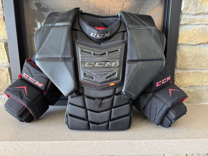Medium CCM Premier Pro Goalie Chest Protector (Used)