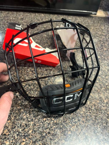 Small CCM FM780 (New)