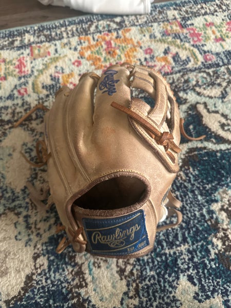 Rawlings Heart of the Hide RH Outfield Baseball Glove 12.25" (Used)