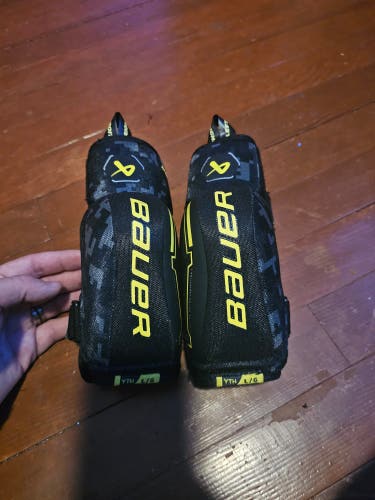 Youth Large Bauer Supreme Mach Elbow Pads (Used)